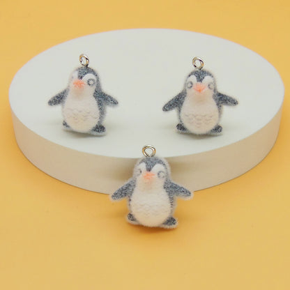 Resin Animal Key Chain Featuring Love Charms, Available In Colour, Perfect For Key Chains Accessories
