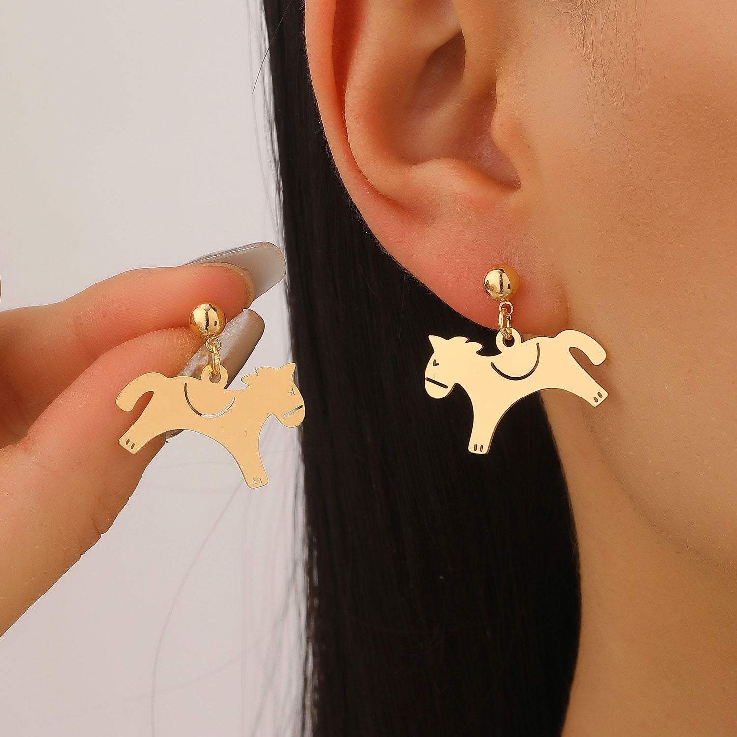 Horse Stud Earrings For Women In Golden Copper Featuring Elegant Design