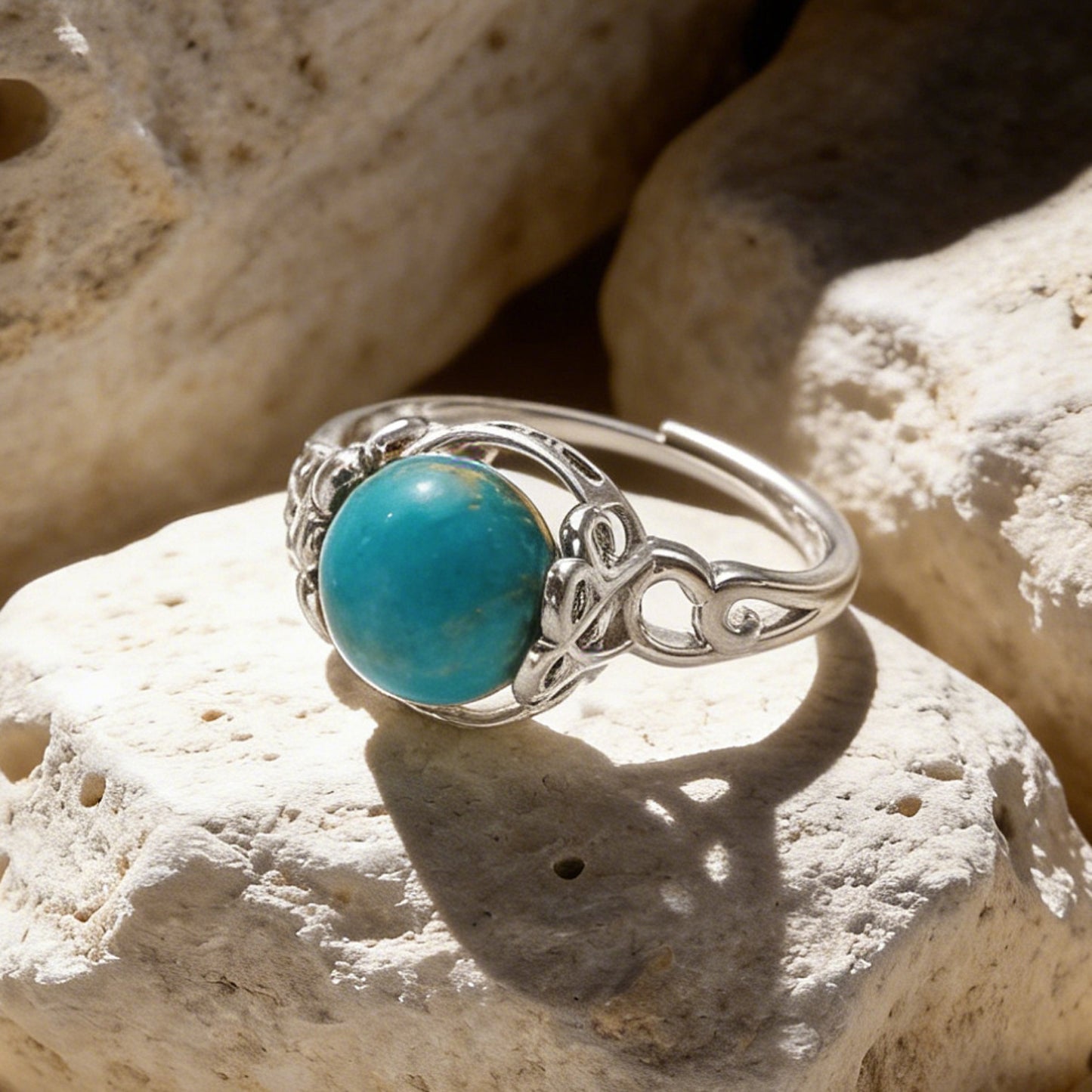 Vintage Style Round Open Ring For Unisex Featuring Natural Stone Inlay In Copper