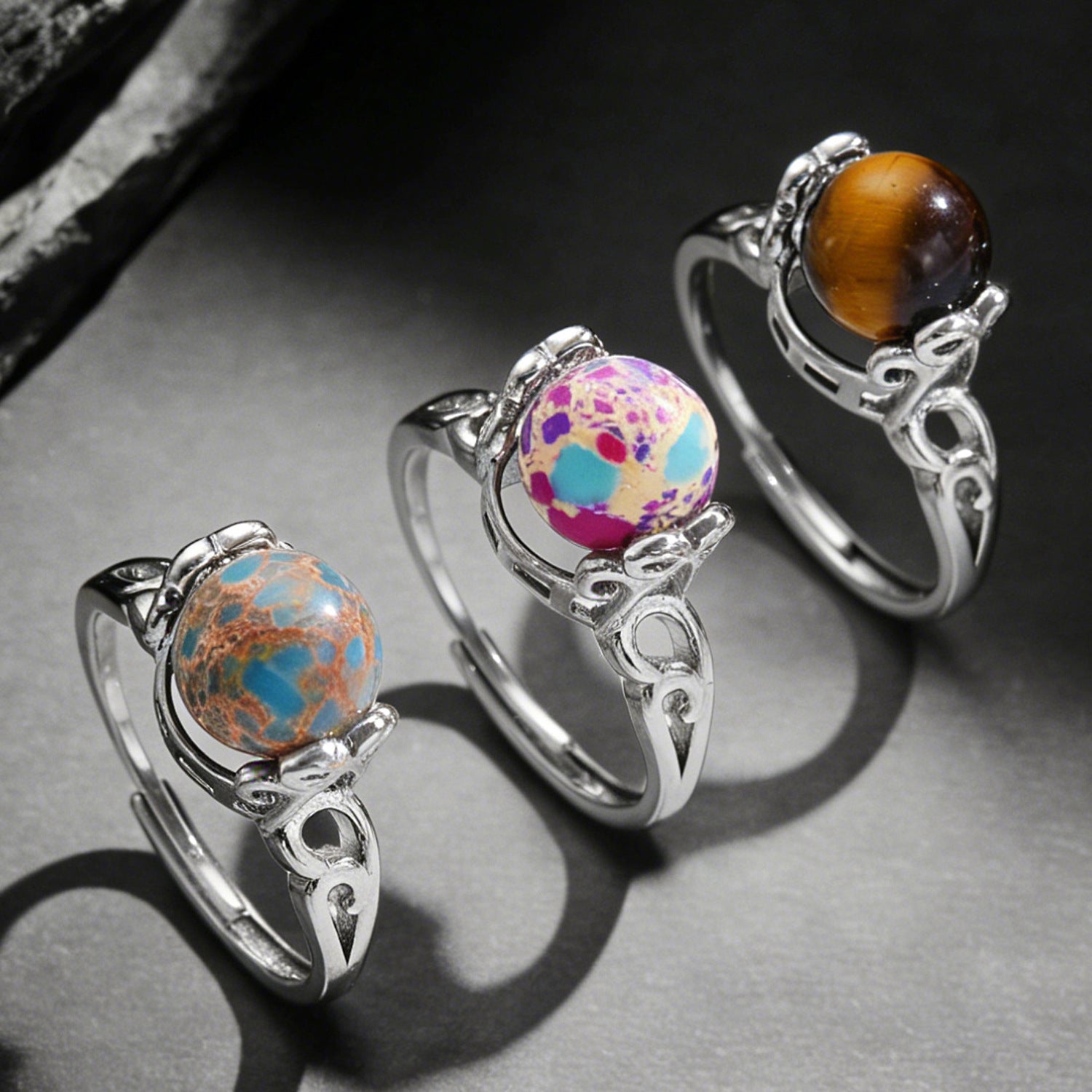 Vintage Style Round Open Ring For Unisex Featuring Natural Stone Inlay In Copper
