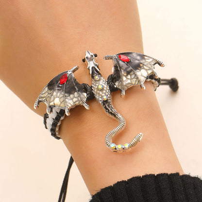 Retro Silver Dragon Bracelet Featuring Intricate Weave Craftsmanship