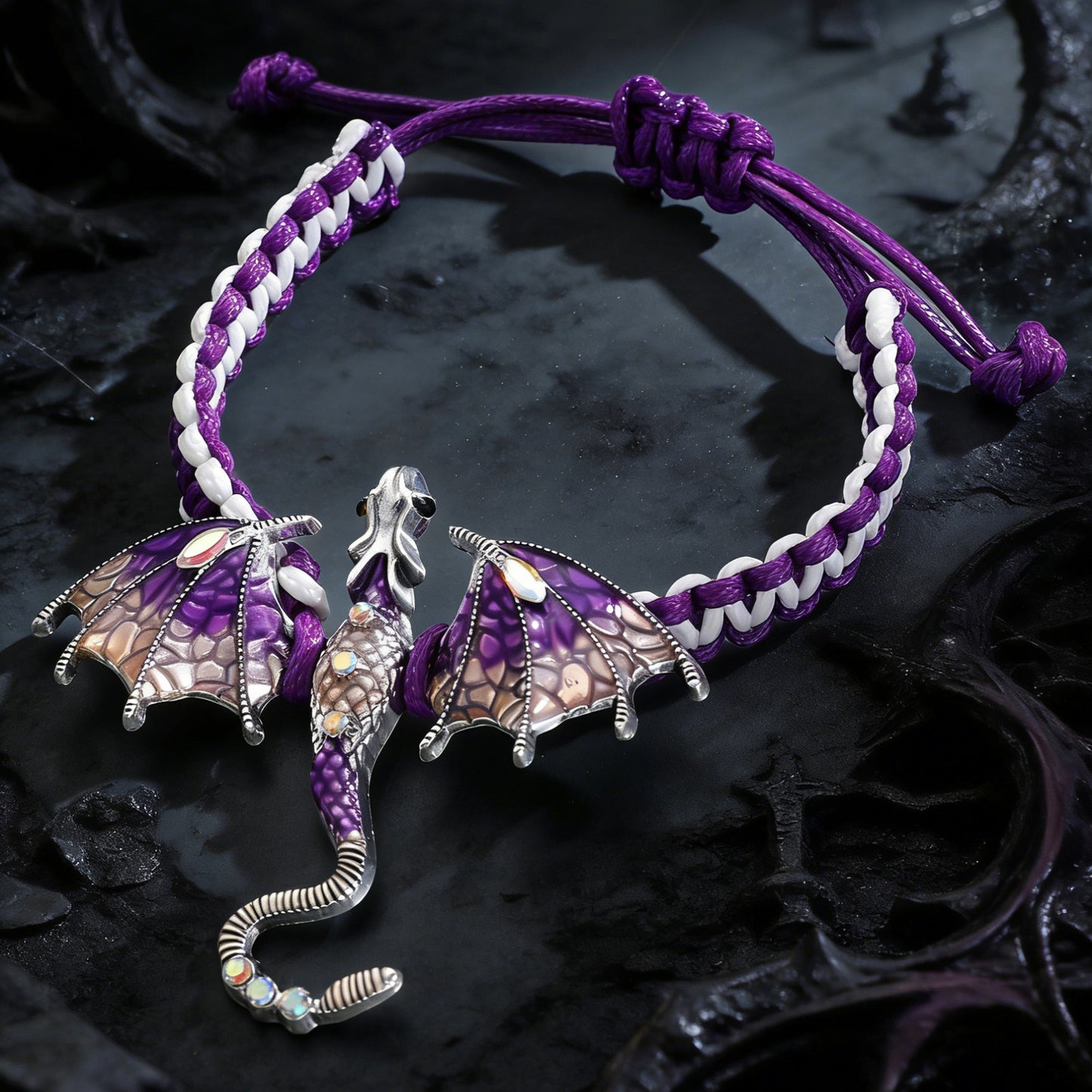 Retro Silver Dragon Bracelet Featuring Intricate Weave Craftsmanship