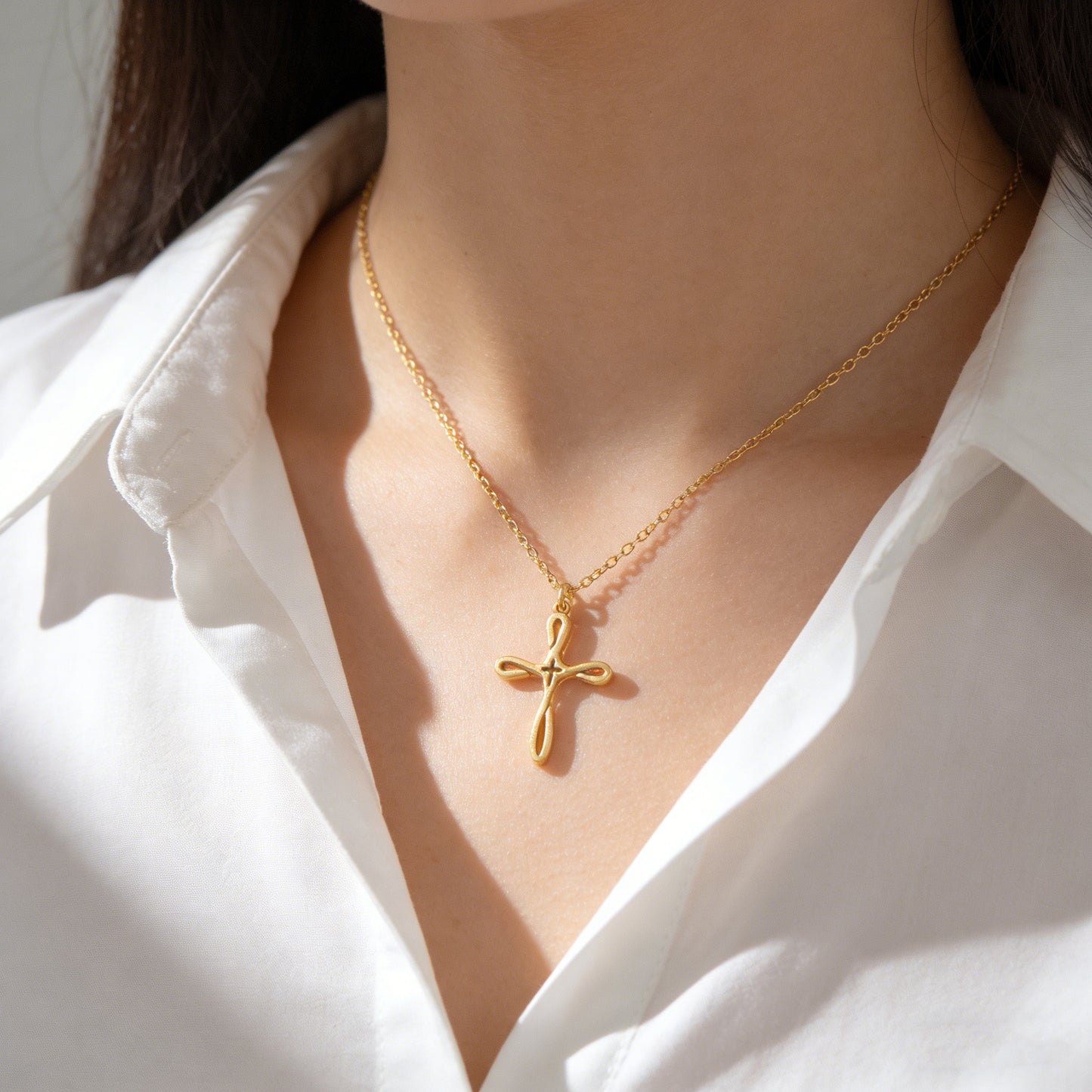 Three-dimensional Cross Necklace For Women In 304 Stainless Steel With 18K Real Gold Plated Cable Chain
