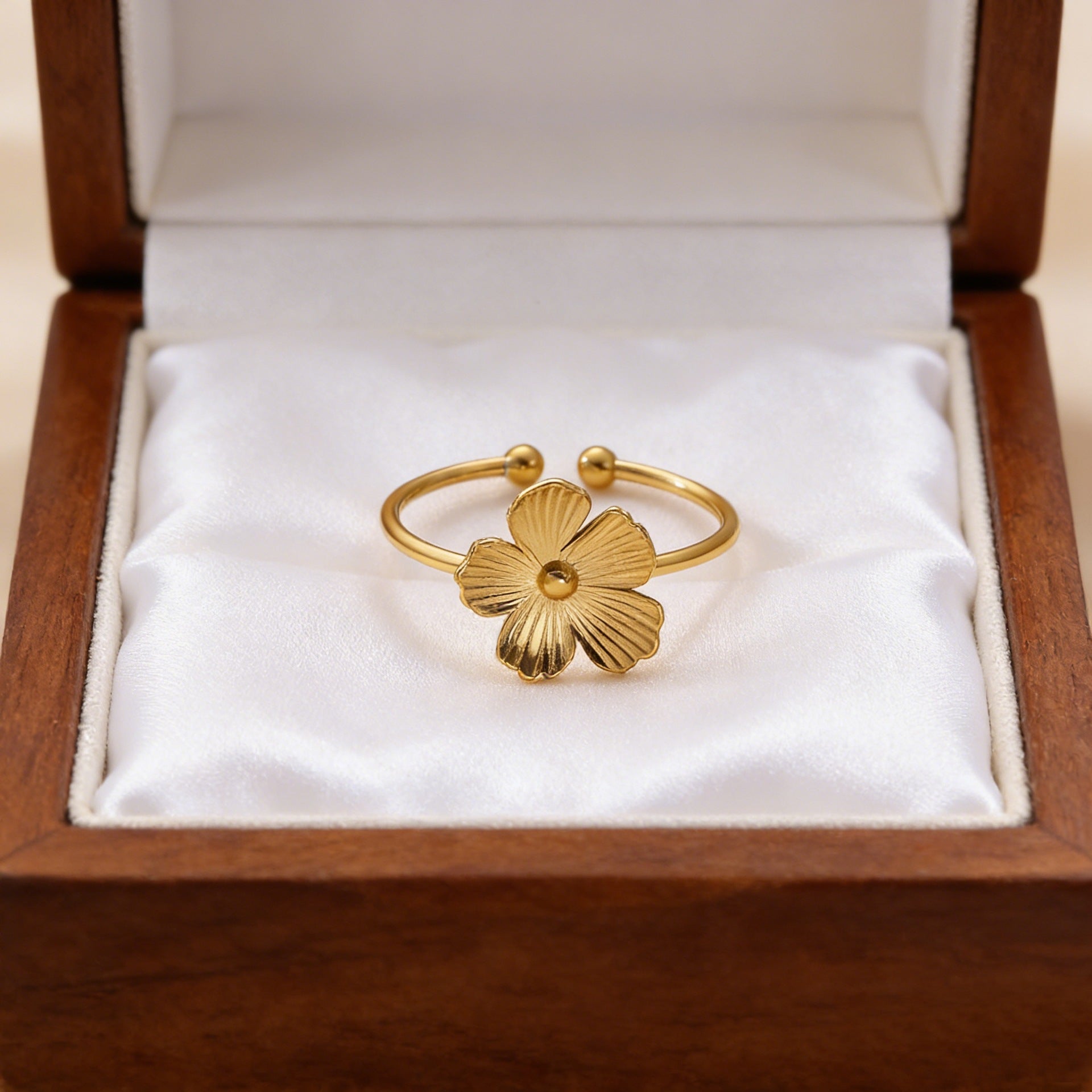 Women’s Open Rings For Flowers Featuring 18K Real Gold Plated Titanium Steel