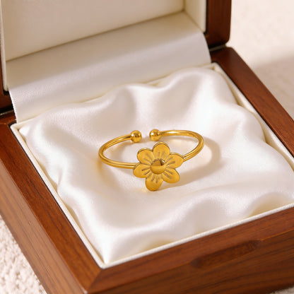 Adjustable Flowers Ring For Women In 304 Stainless Steel With PVD Coated Gold Plating Process