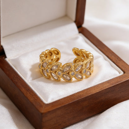 Open Copper Ring For Women Featuring Zircon Inlay With Elegant Grain Pattern