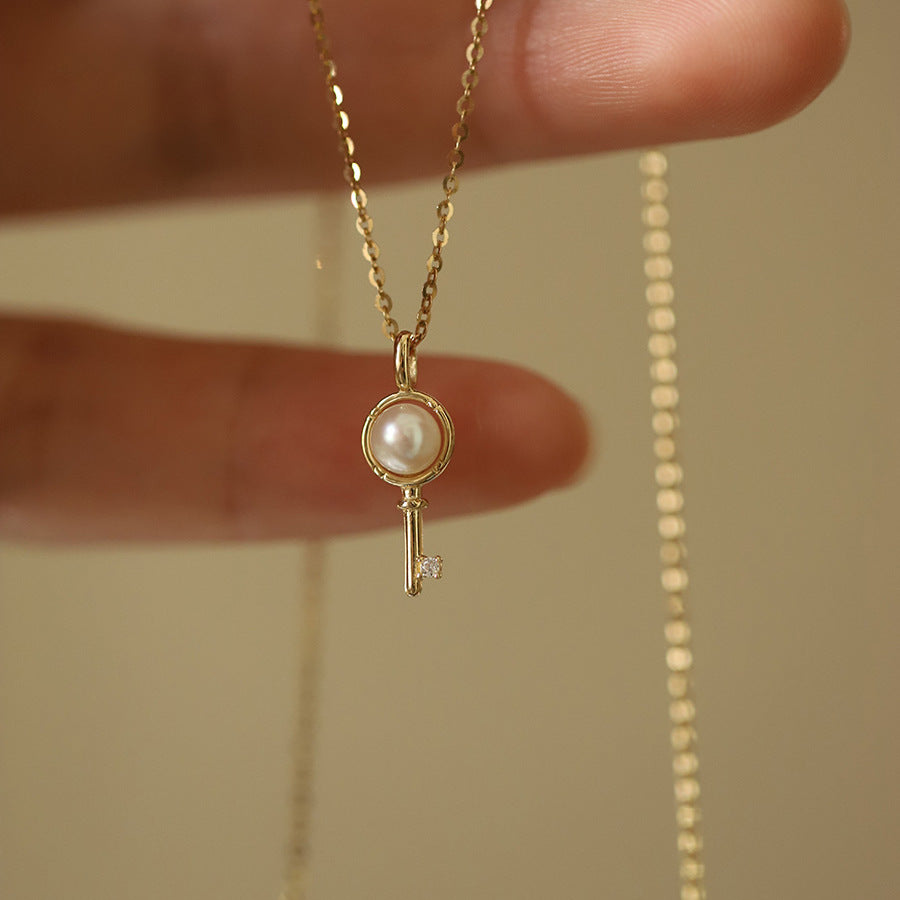 For Necklace In 925 Sterling Silver With Golden Finish Featuring A Durable Cable Chain
