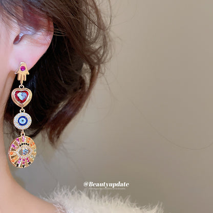 Retro Heart Shape Stud Earrings For Women In Copper With Zircon Inlay