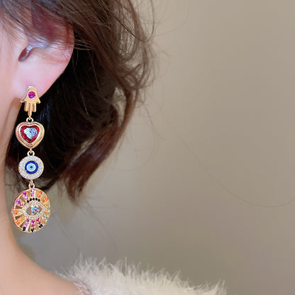 Retro Heart Shape Stud Earrings For Women In Copper With Zircon Inlay