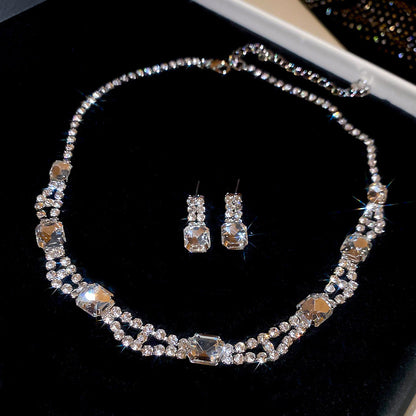 Quadrilateral Copper Jewelry Set For Women Featuring Rhinestones In Golden Color