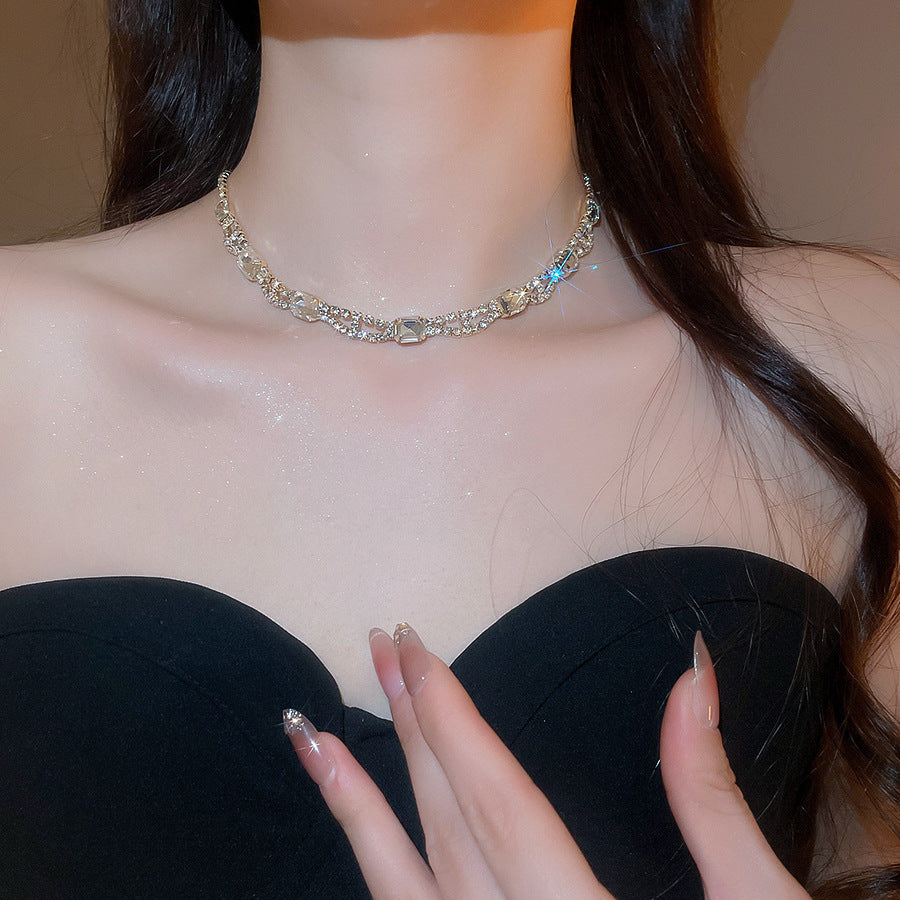 Quadrilateral Copper Jewelry Set For Women Featuring Rhinestones In Golden Color