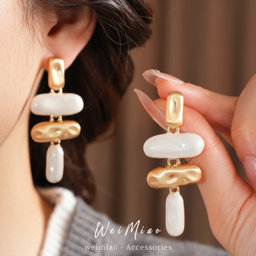 Retro Golden Enamel Alloy Stud Earrings For Folds Featuring Classic Design