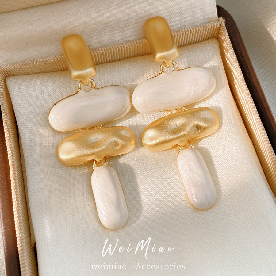 Retro Golden Enamel Alloy Stud Earrings For Folds Featuring Classic Design