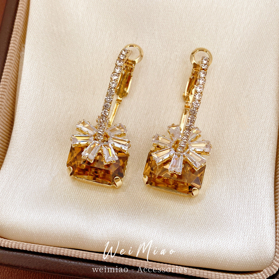 Maillard Style Flowers Stud Earrings For Women In Copper With Zircon Inlay And PVD Coated Gold Plating