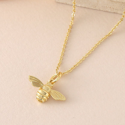 Waterproof Non Tarnish Copper Animal Pendant Necklace For Women With 18K Real Gold Plated Cable Chain