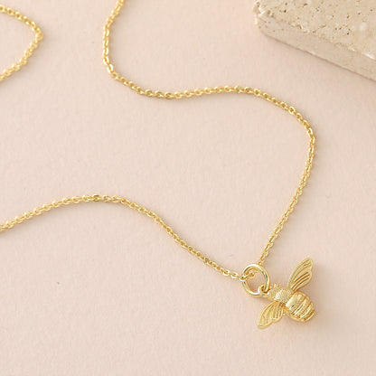 Waterproof Non Tarnish Copper Animal Pendant Necklace For Women With 18K Real Gold Plated Cable Chain