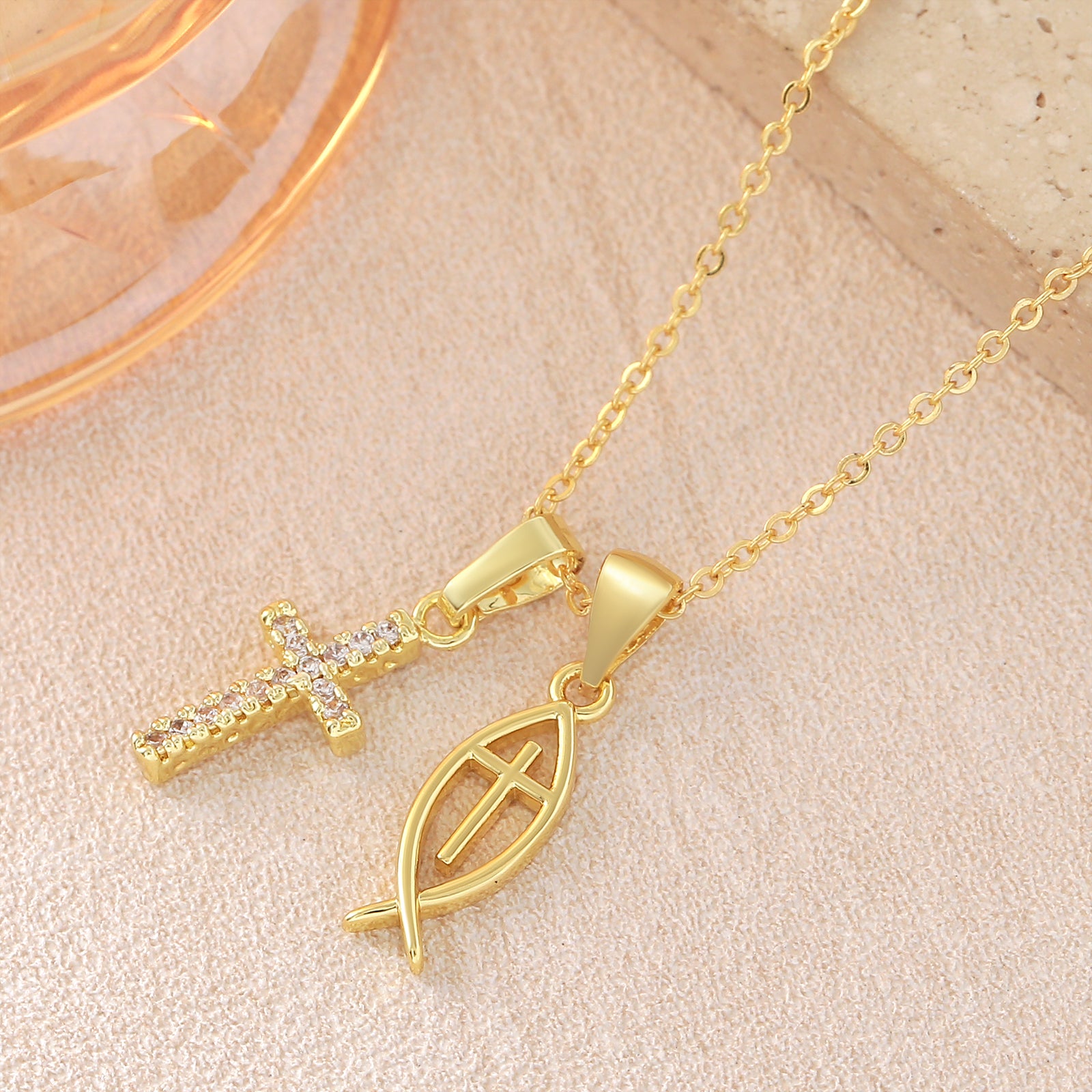 Cross Pendant Necklace For Women In Copper With 18K Real Gold Plated Finish Featuring Zircon On Cable Chain