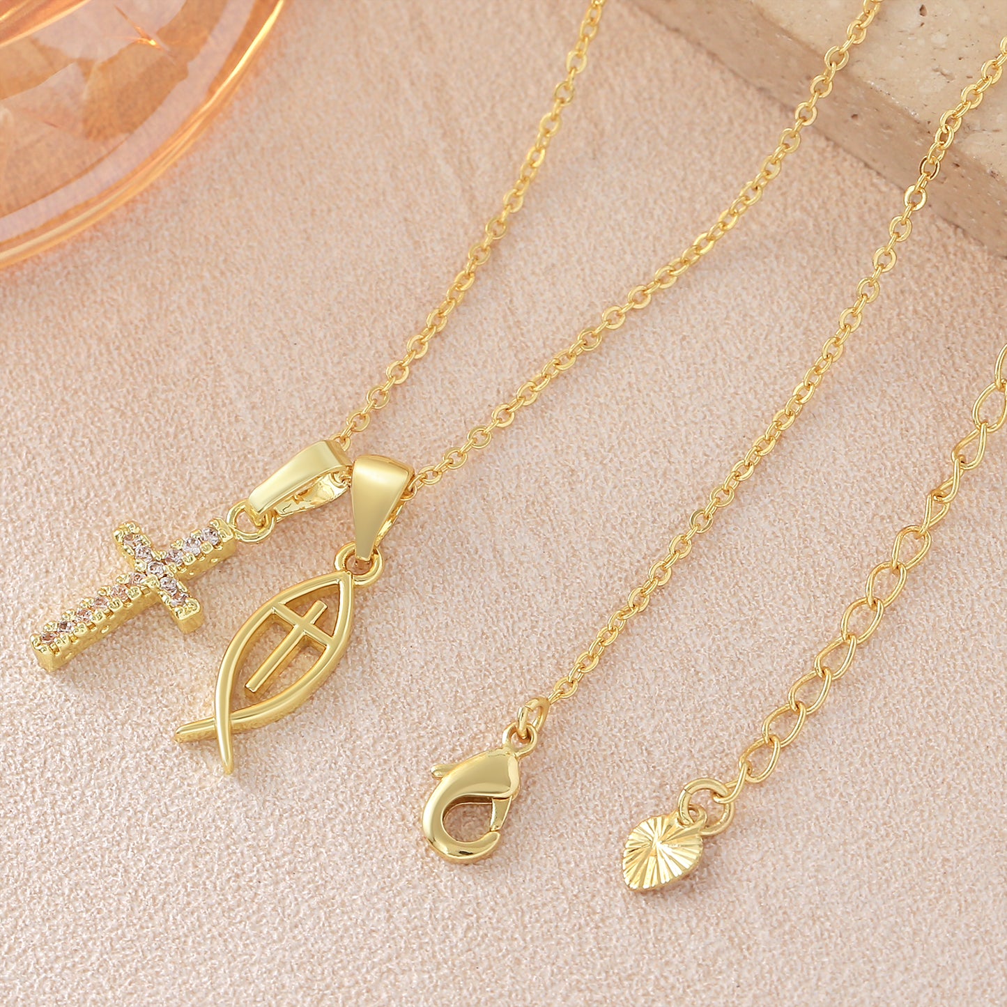 Cross Pendant Necklace For Women In Copper With 18K Real Gold Plated Finish Featuring Zircon On Cable Chain