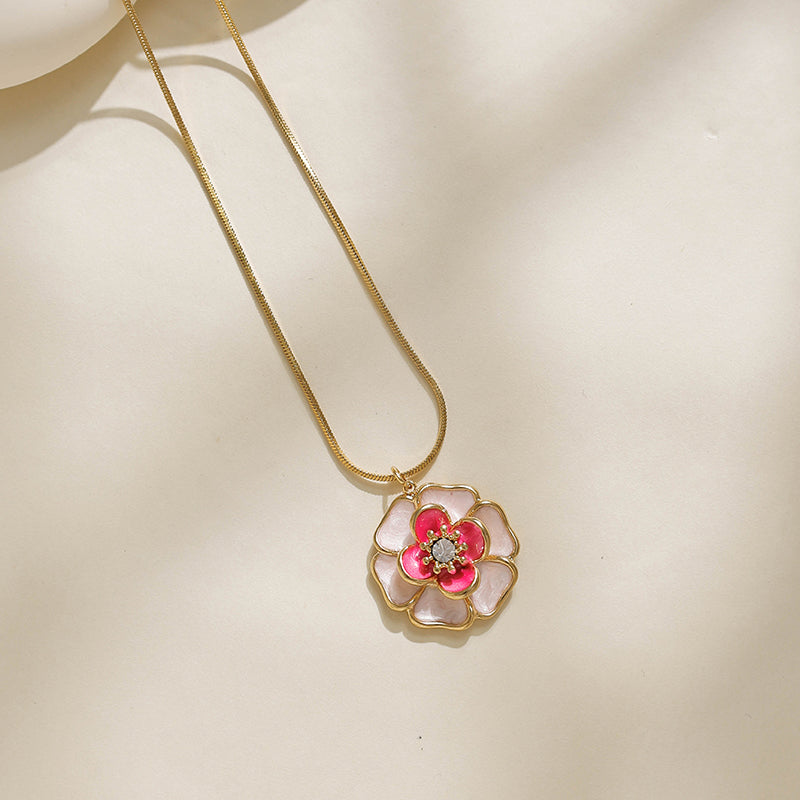 Flowers Pendant Necklace For Women In 304 Stainless Steel With 18K Real Gold Plated And Zircon Inlay On Snake Chain