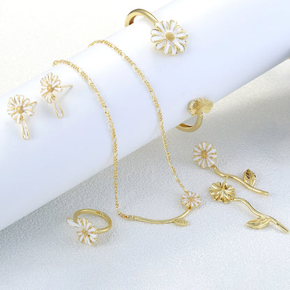 Sweet Flowers Jewelry Set For Birthday Featuring Copper Material With 18K Real Gold Plated Finish And O Chain Type