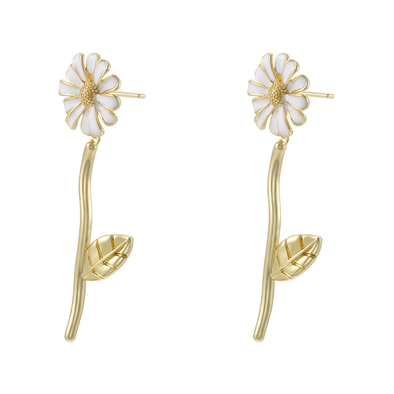 Sweet Flowers Jewelry Set For Birthday Featuring Copper Material With 18K Real Gold Plated Finish And O Chain Type