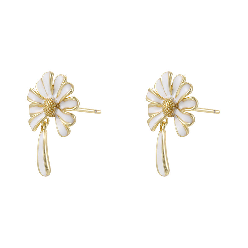 Sweet Flowers Jewelry Set For Birthday Featuring Copper Material With 18K Real Gold Plated Finish And O Chain Type