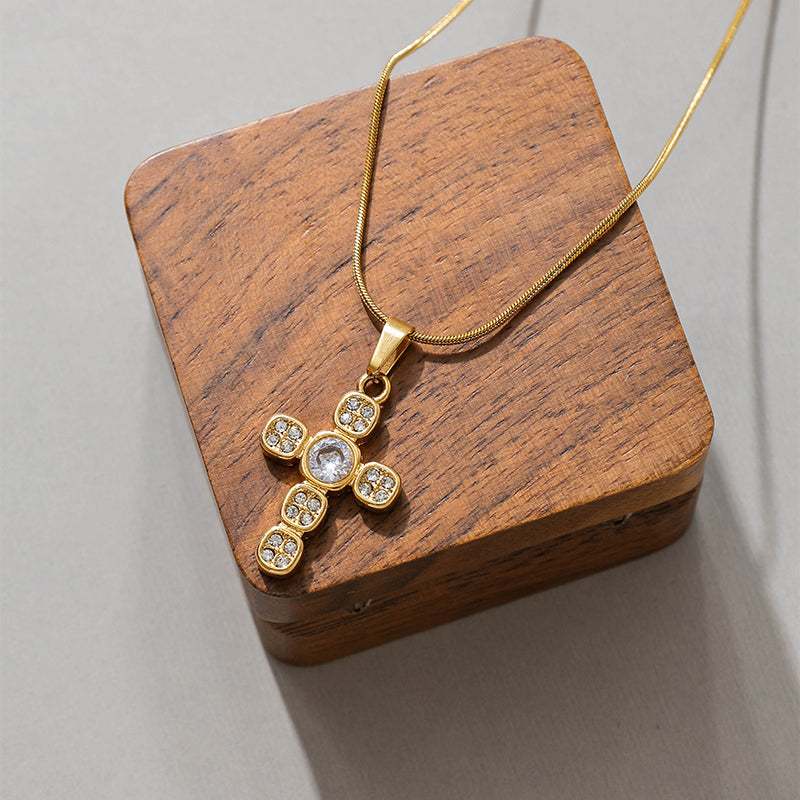 Unisex Cross Pendant Necklace With 304 Stainless Steel, 18K Gold Plating, Imitation Pearl On Snake Chain