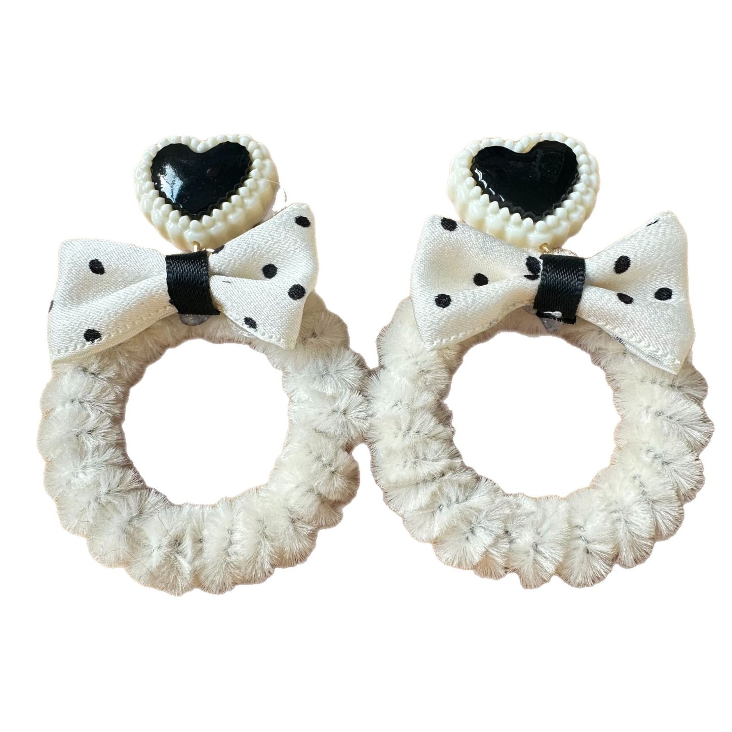 Polka Dots Ear Cuffs For Women Featuring Alloy Material, Stylish And Lightweight Earrings