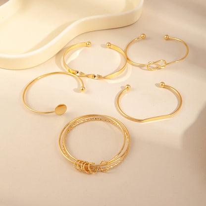 For Bangle Made Of Durable Iron, Stylish And Elegant Jewelry Accessory