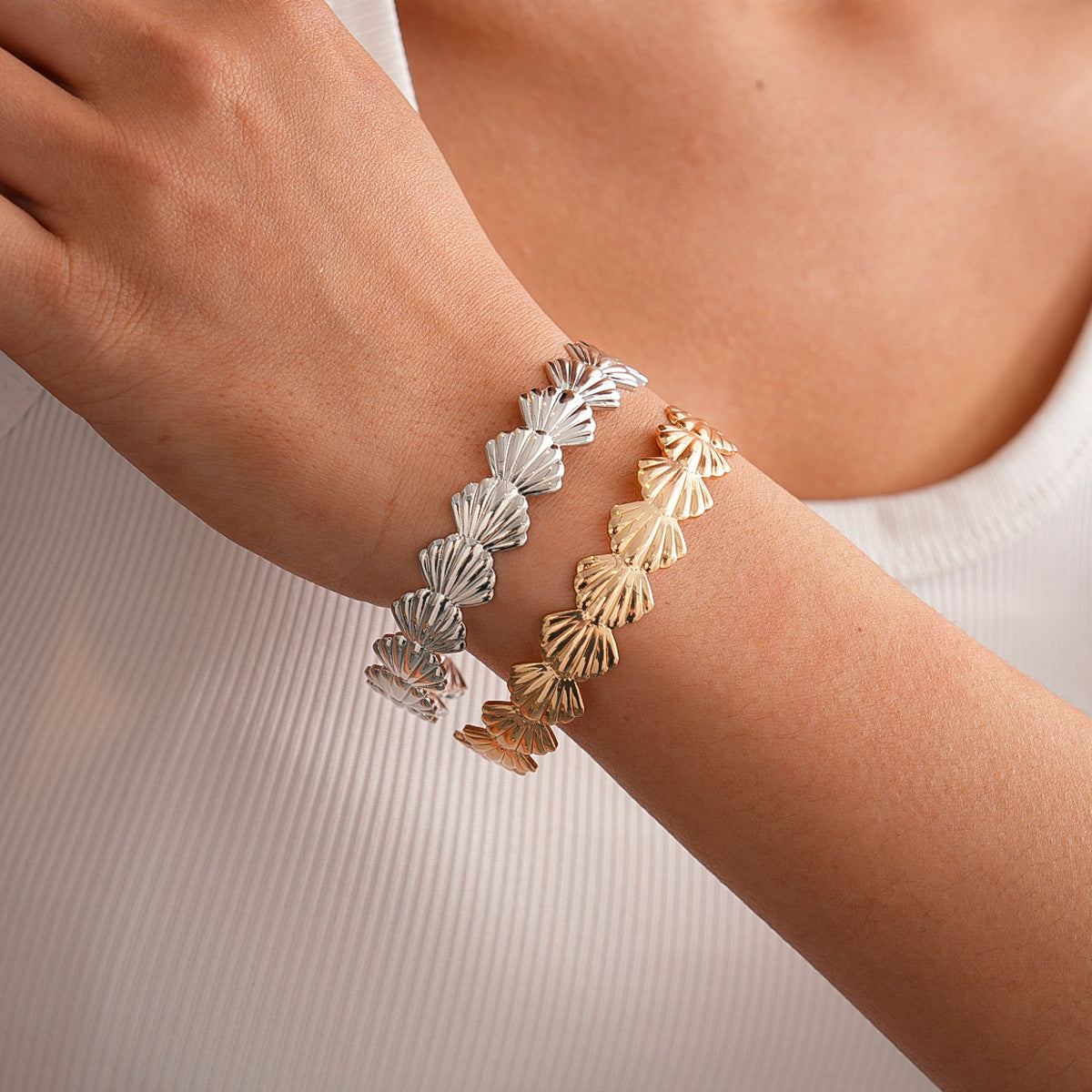 For Bangle In Golden Metal, Stylish And Durable Accessory For Everyday Wear