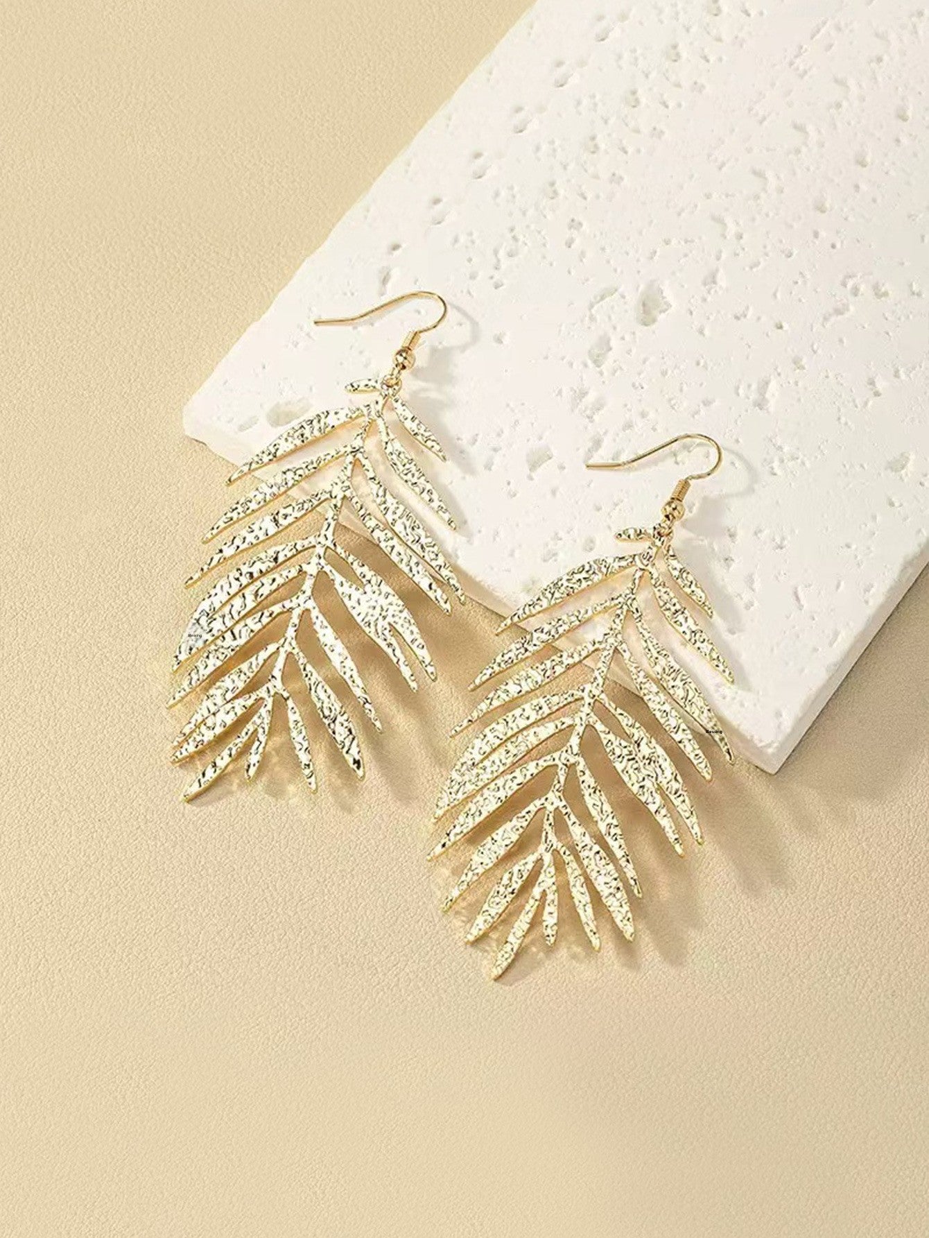 Golden Metal Leaves Drop Earrings For Elegant Style