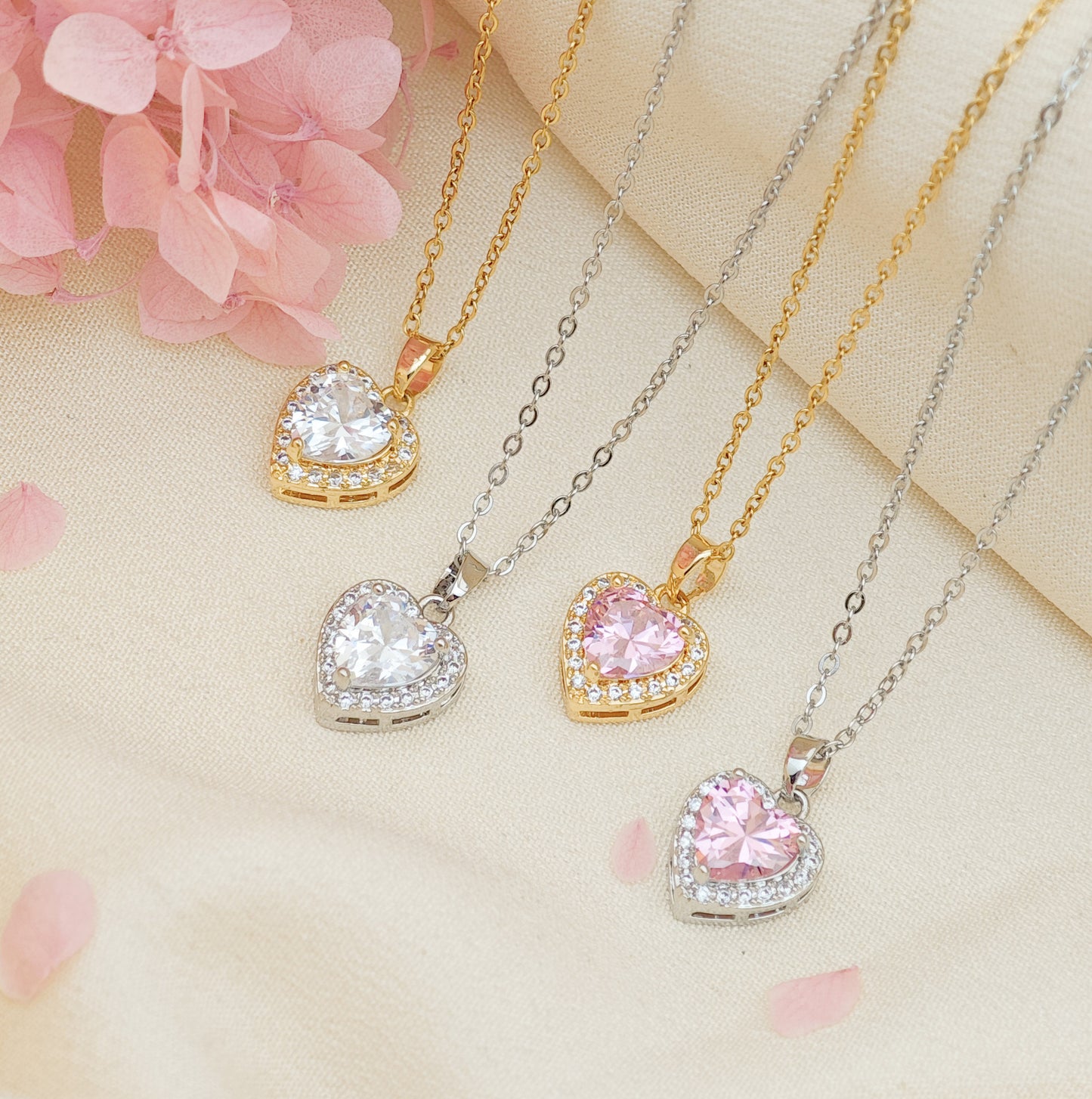Heart Shape Necklace For Women In New Style Made Of Titanium Steel, Available In Golden Color