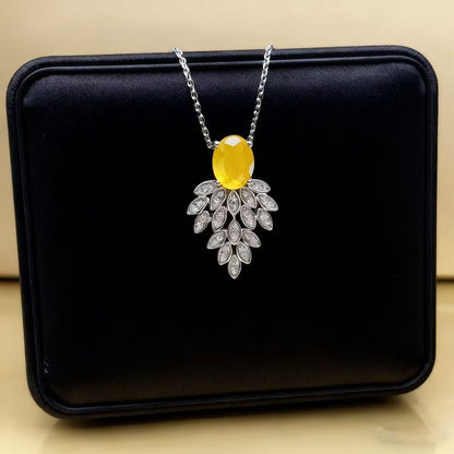 Leaves Necklace For Women Featuring PVD Coated Titanium Steel With Golden Cable Chain