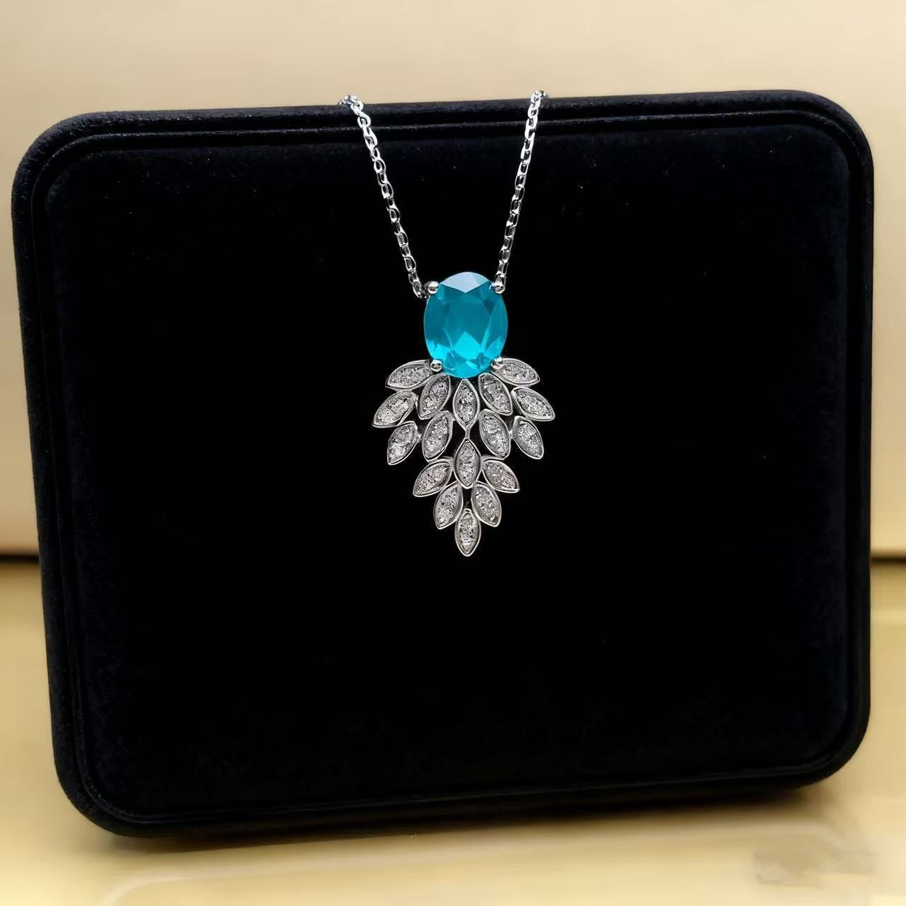 Leaves Necklace For Women Featuring PVD Coated Titanium Steel With Golden Cable Chain