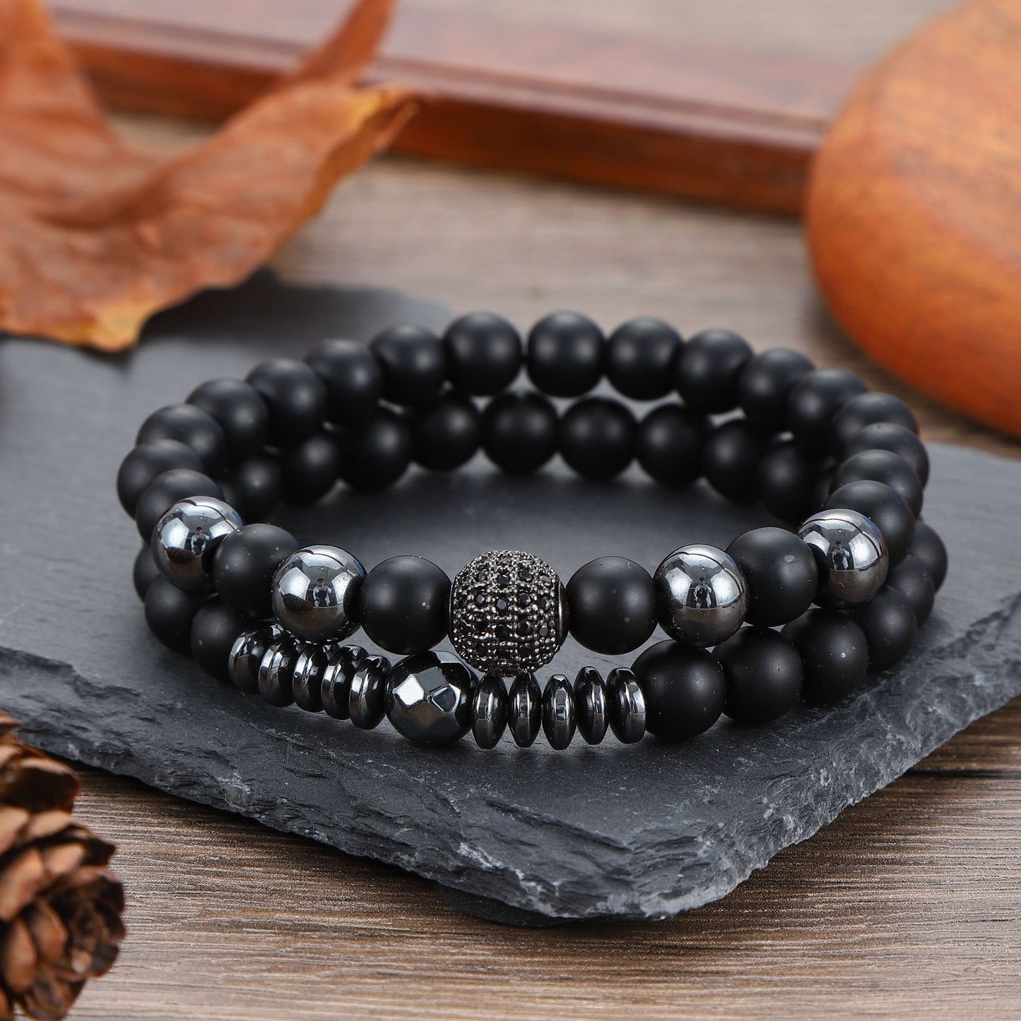 Men's Black Beaded Bracelet Featuring Elegant Beading Craftsmanship