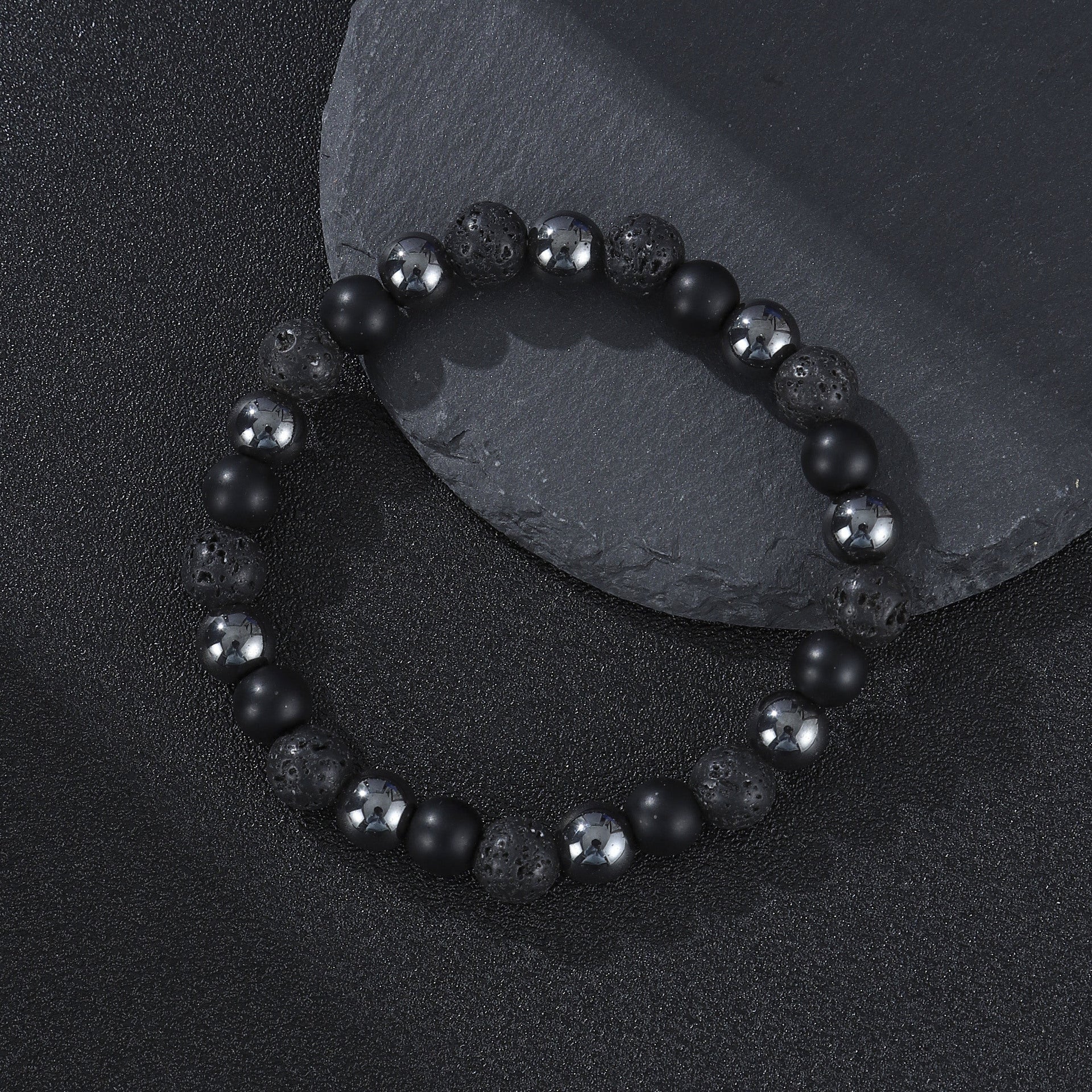 Men's Black Beaded Bracelet Featuring Elegant Beading Craftsmanship