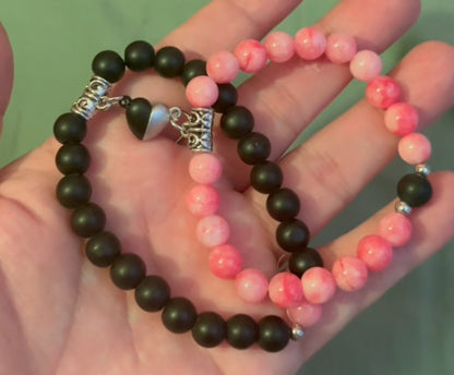 Bracelet Featuring Durable Obsidian Material For Stylish And Unique Wear