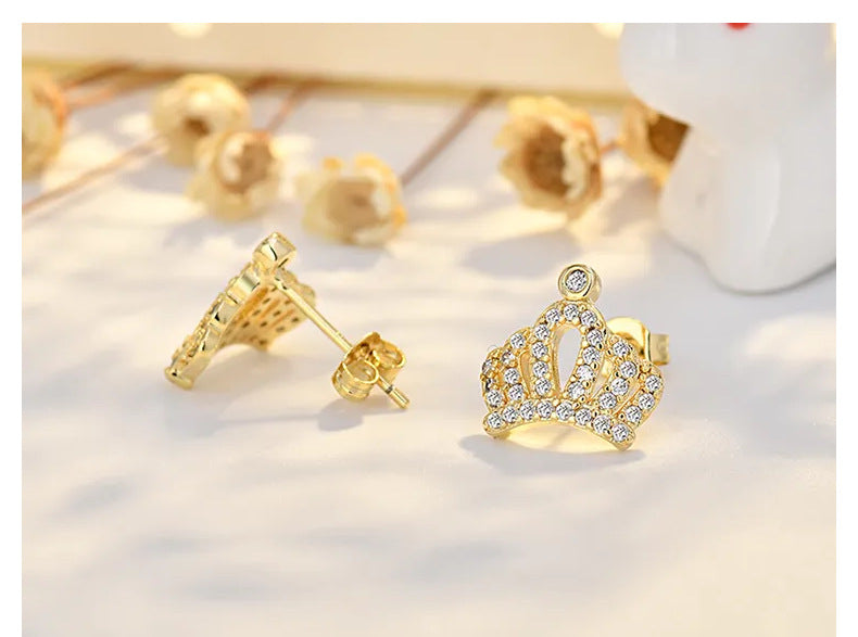 Crown For Women Copper Stud Earrings In Silver