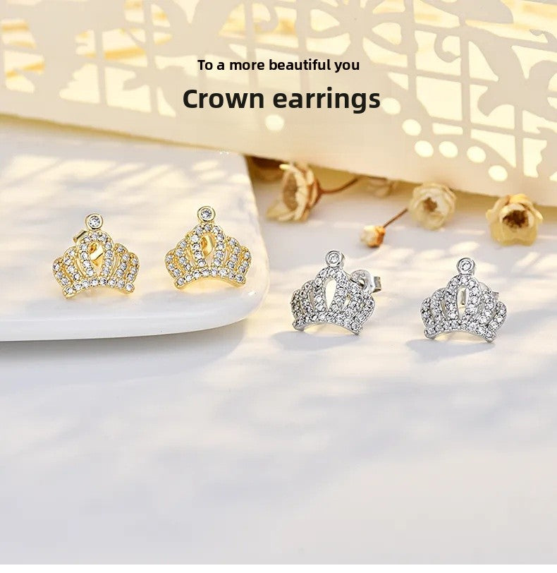 Crown For Women Copper Stud Earrings In Silver