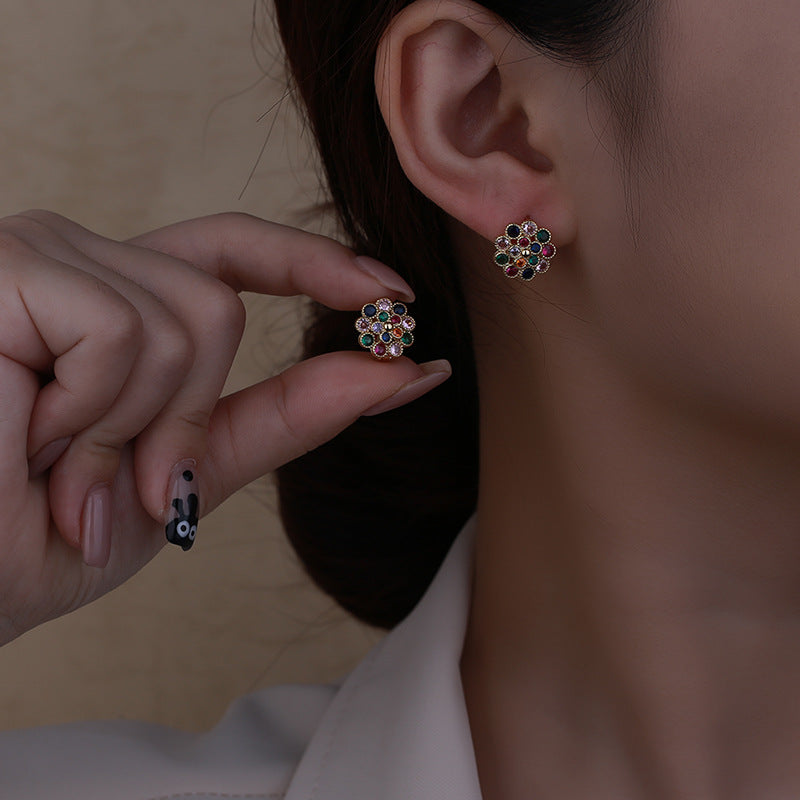 Copper Flowers Stud Earrings For Women In Silver, Elegant Ear Clutches