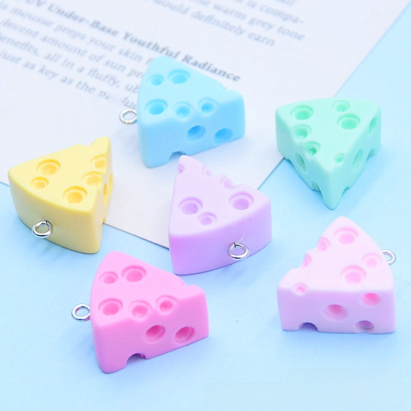 Jewelry Accessories Featuring Cake Pattern Made Of Durable Plastic In Colour