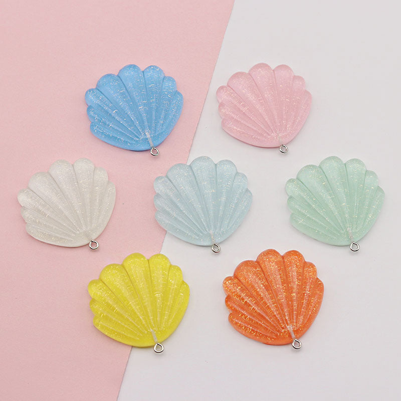 Marine Style Resin Shell Love Charms Pendant In Transparent Color