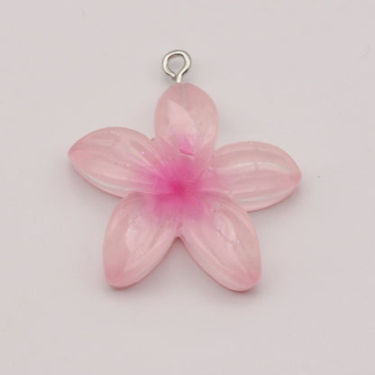 Ombre Resin Key Chain Featuring Love Charms, Stylish And Durable Accessory