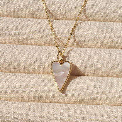 Heart Shape Pendant For Love Charms In Golden Copper Featuring Electroplating Craft