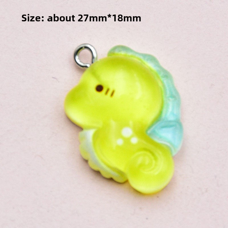 Ocean Resin Key Chain Featuring Love Charms, Stylish Pendant Accessory
