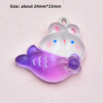 Ocean Resin Key Chain Featuring Love Charms, Stylish Pendant Accessory
