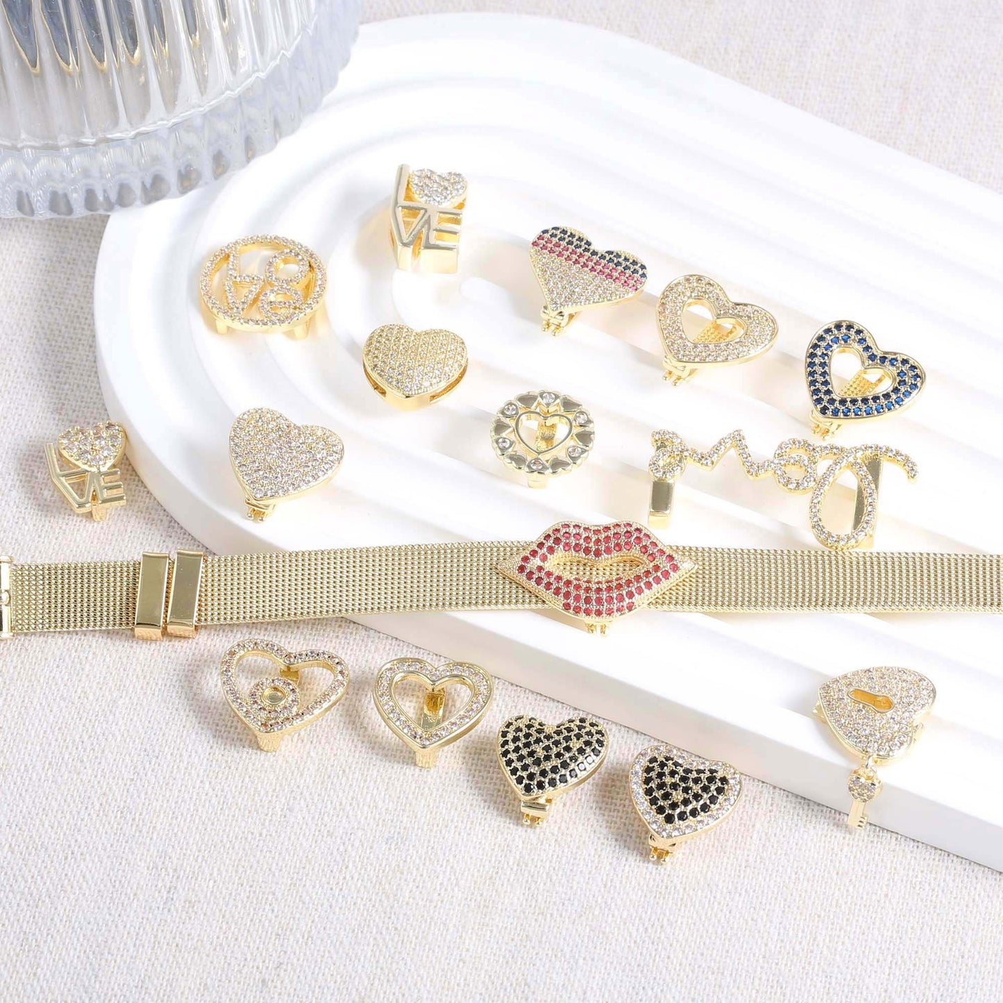 For Love Charms Copper Bracelets With Electroplated Gold Plating Featuring Zircon Inlay In Golden