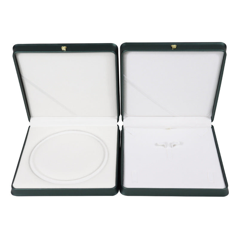 Plastic Necklace Box For Love Charms, 1 Piece, White Jewelry Packaging