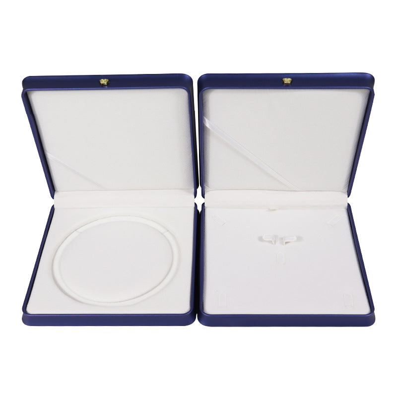Plastic Necklace Box For Love Charms, 1 Piece, White Jewelry Packaging