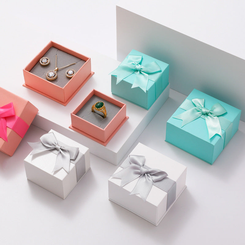 Bow Tie Jewelry Box In White Paper Featuring Love Charms Design, 1 Piece